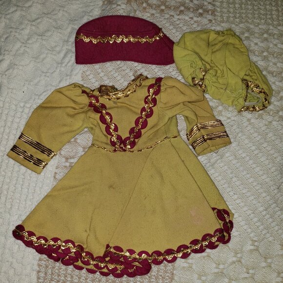 Madame Alexander Babs Ice Skater Doll Dress Bloomers, Hat - Picture 3 of 12